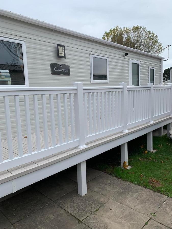 New 2 Bed Holiday Home With Decking In Rockley Park Dorset Near The Sea Lytchett Minster Kültér fotó